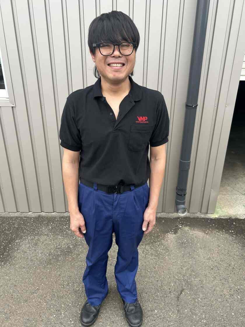 株式会社V.M.Pの制服1
