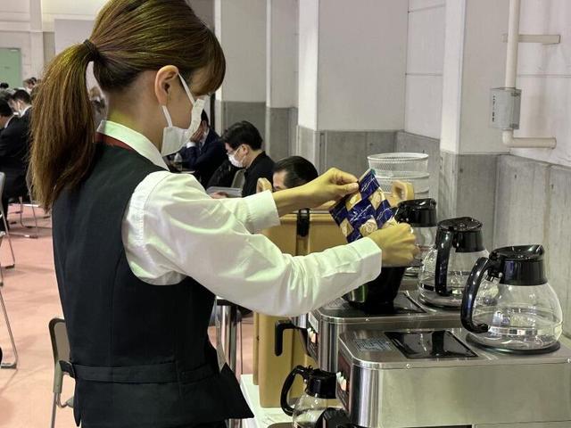 イベント会場のカフェスタッフ★経験不問!単発1日~OK!(イベント、大阪市中央区)のイメージ画像