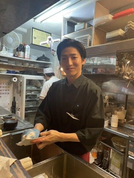 弥平 横浜鶴屋町店 応募受付先の仕事画像3