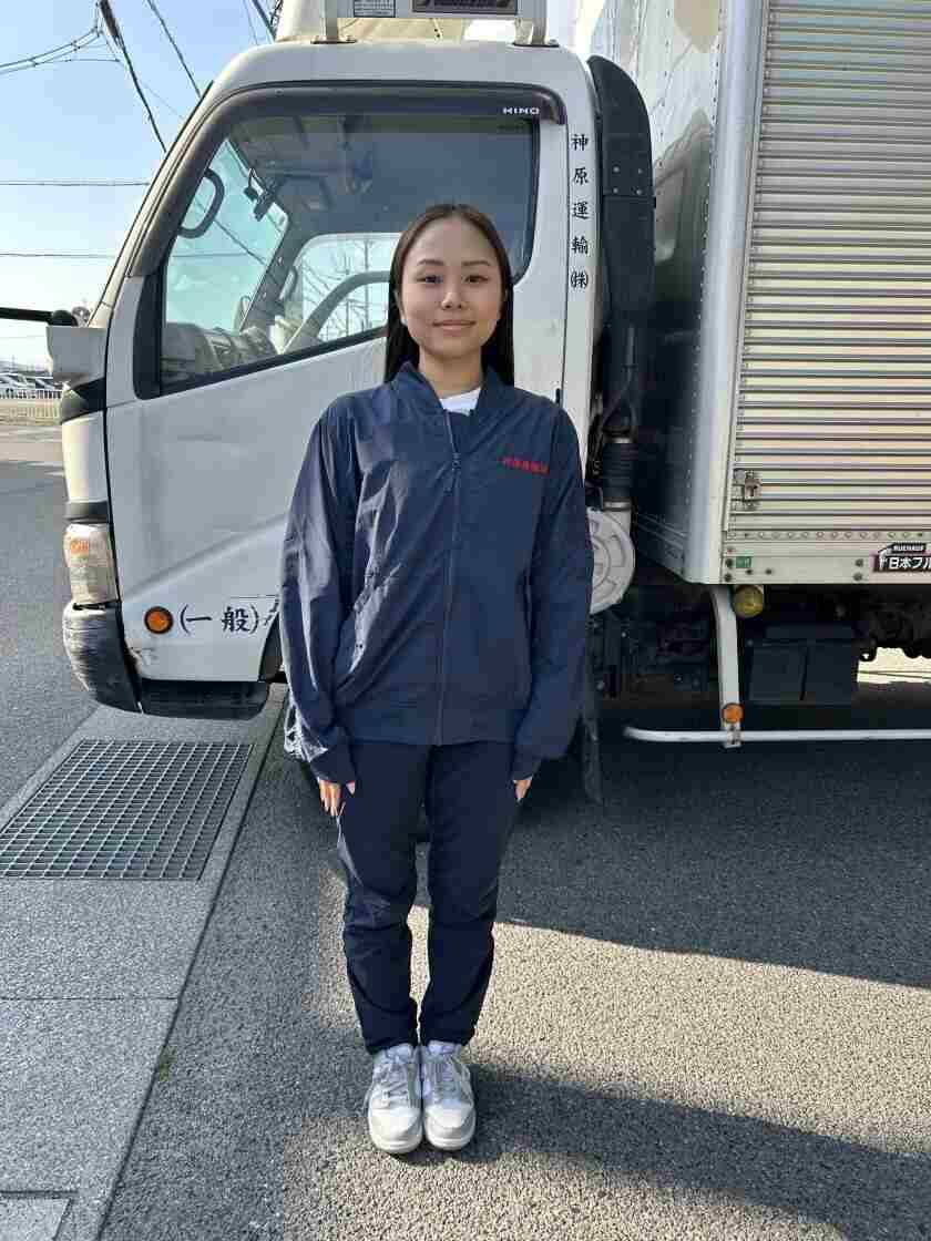 神原運輸 天理の制服1