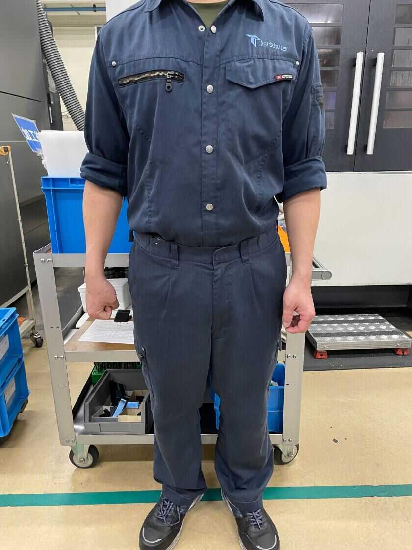 株式会社タカハラの制服1