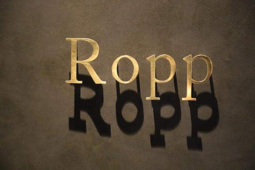 Wine Maison Roppの制服1