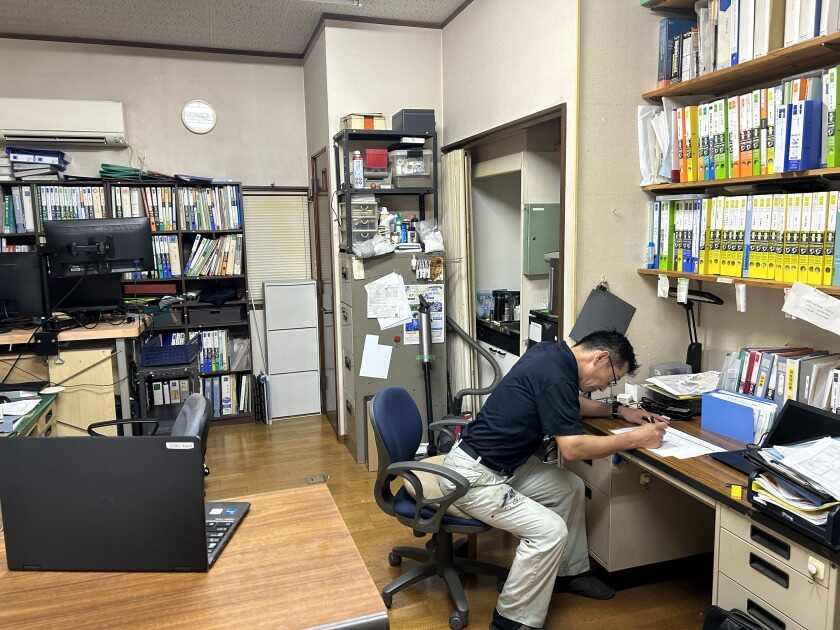 有限会社植幸田中造園の制服1