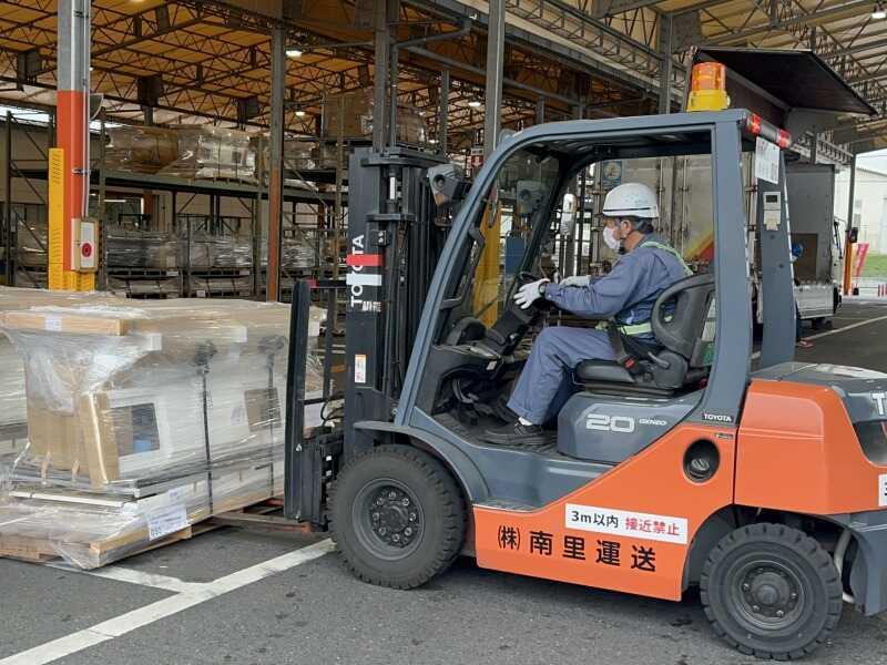 株式会社南里運送の仕事画像2