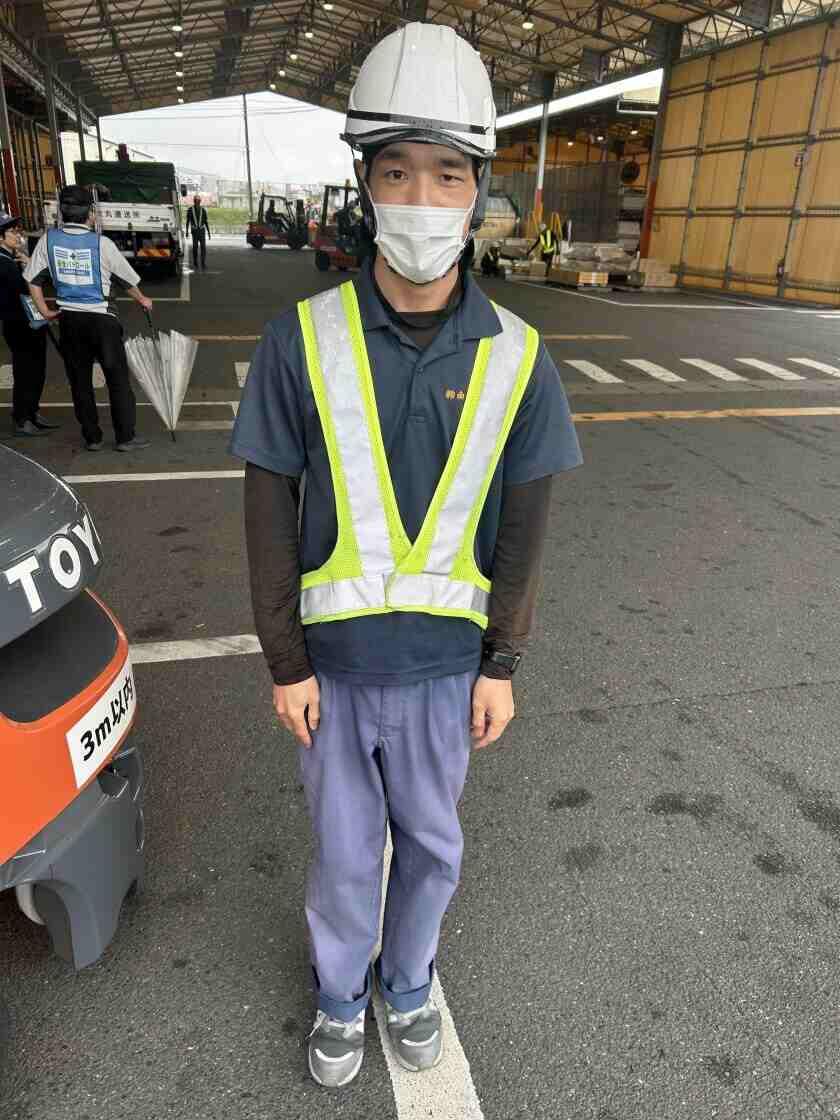 株式会社南里運送の制服1