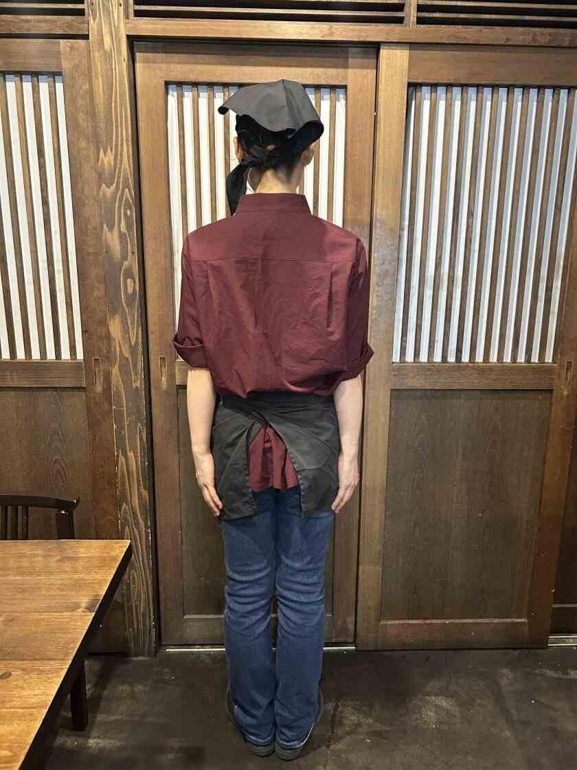 しんぱち食堂 市ヶ谷店の制服2