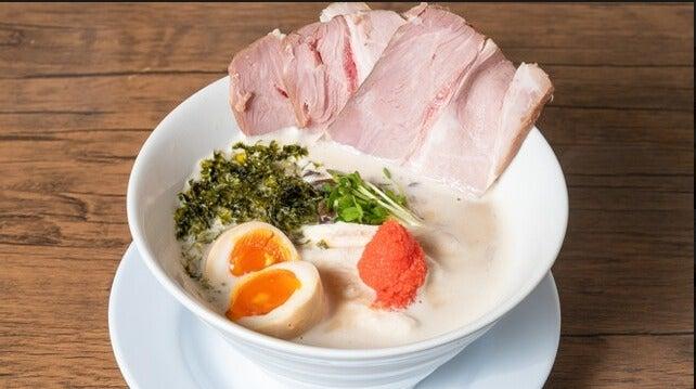 鶏白湯らーめん 麺はともあれの仕事画像3