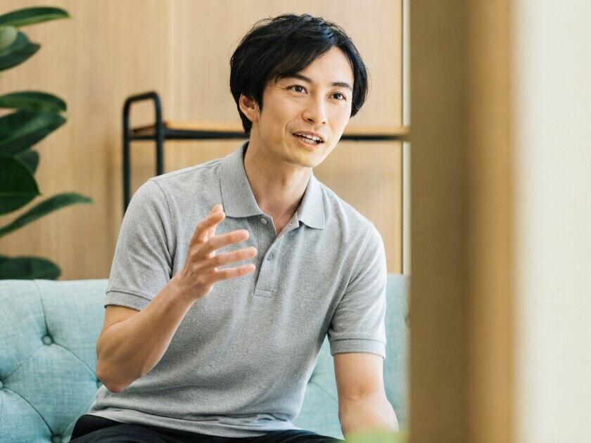 株式会社七色の制服2