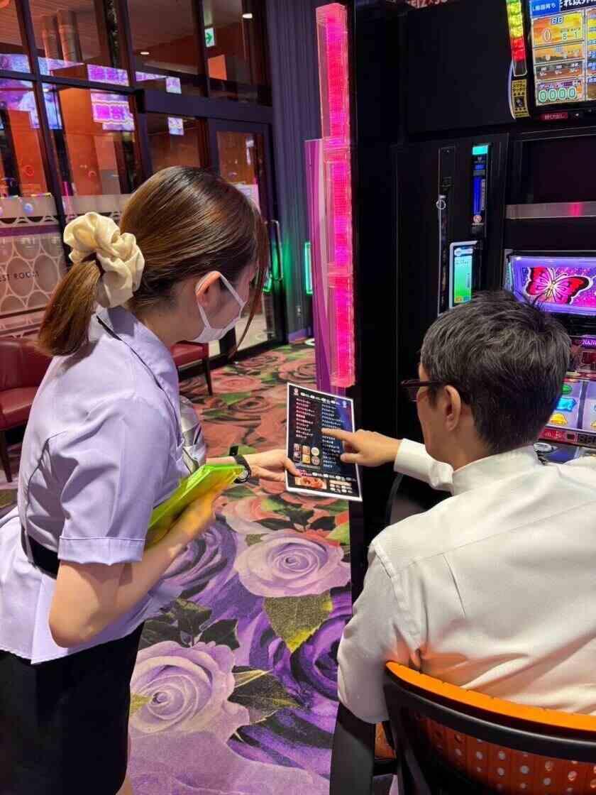 有限会社東近 KEIZ守山店の制服1