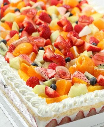 サン・フルーツ 銀座三越店 短期(12月15日~1月10日) クリスマス、年末年始 スイーツ販売スタッフの仕事画像3