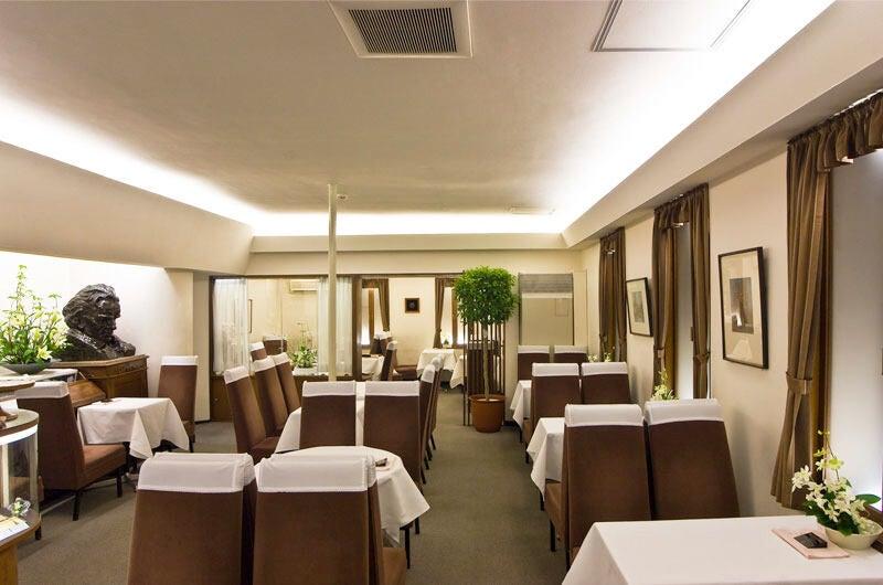 ウエスト 銀座本店 遅番短時間(3.5時間~4.5時間)販売スタッフの仕事画像3