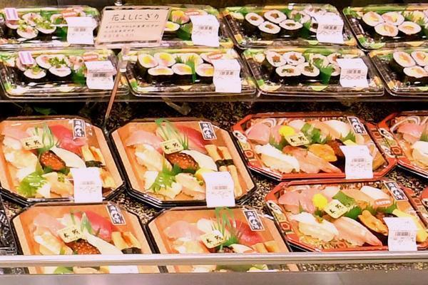 吉川水産 日本橋三越 寿司 キッチンスタッフの仕事画像2