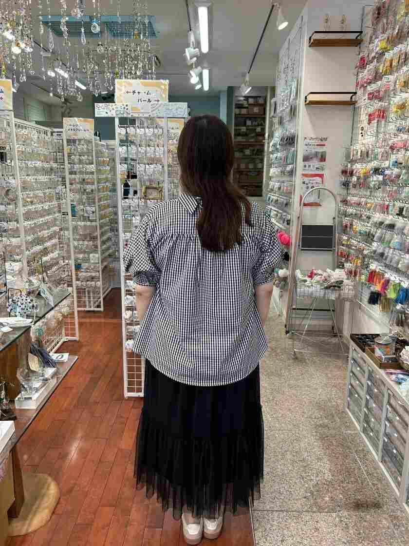 パーツワールドの制服2