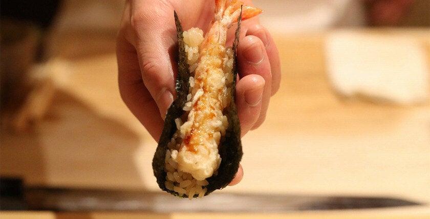 南の島のスパイス 琉球鮨うらおにかいの制服1