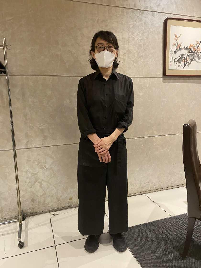 MEIKE KA CHU KA ハービスエント店の制服1