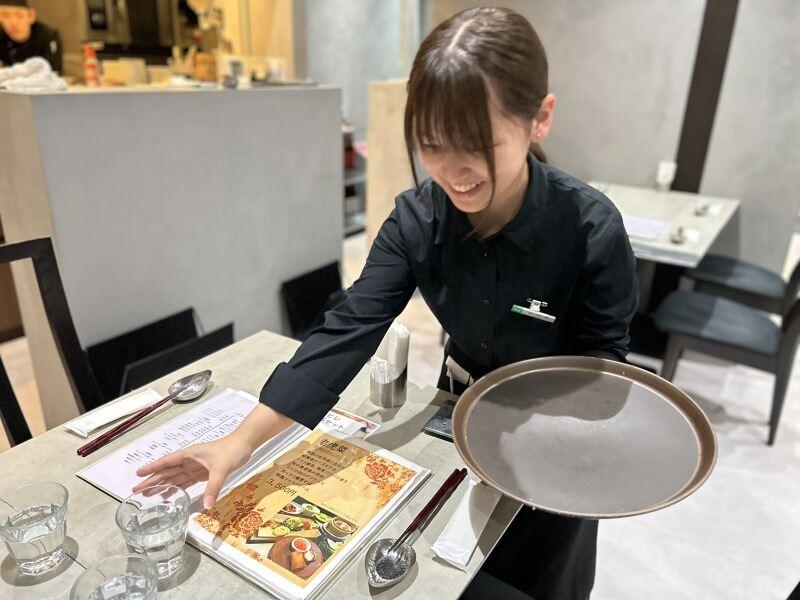 老虎菜(ラオフーツァイ) 阪神梅田店の仕事画像2