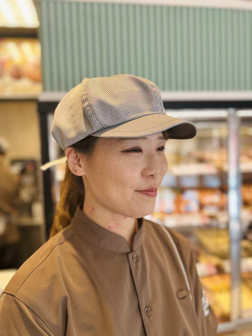 ミスタードーナツ 福島ショップの制服3