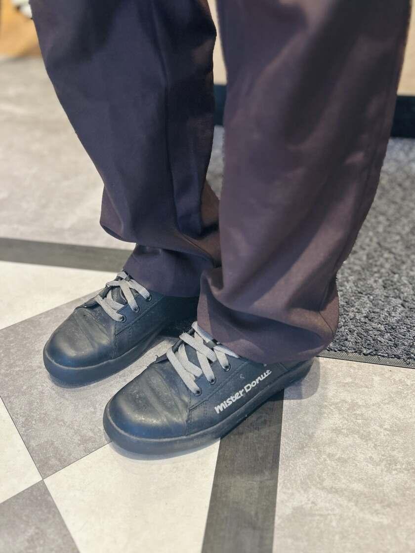 ミスタードーナツ 福島ショップの制服4