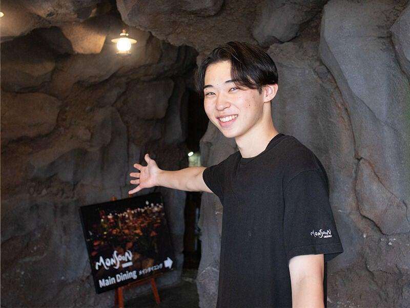 モンスーンカフェ 舞浜イクスピアリの仕事画像1