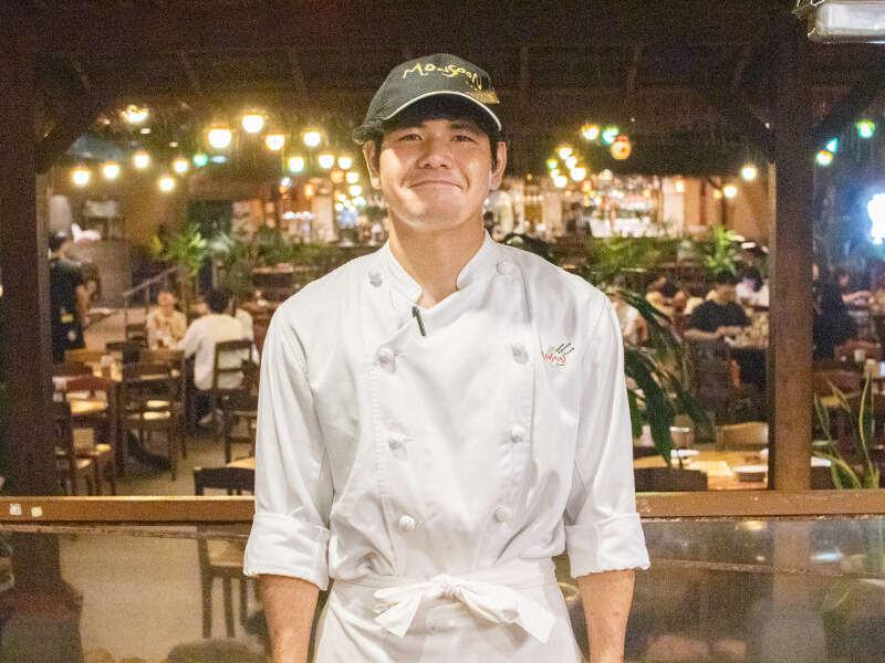 モンスーンカフェ 舞浜イクスピアリの制服5