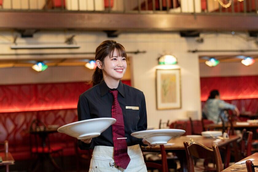 カフェ ラ・ボエム 銀座の制服4