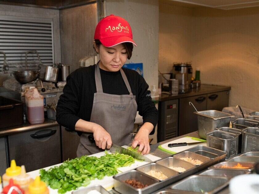 フードコロシアム 那須ガーデンアウトレットの制服3