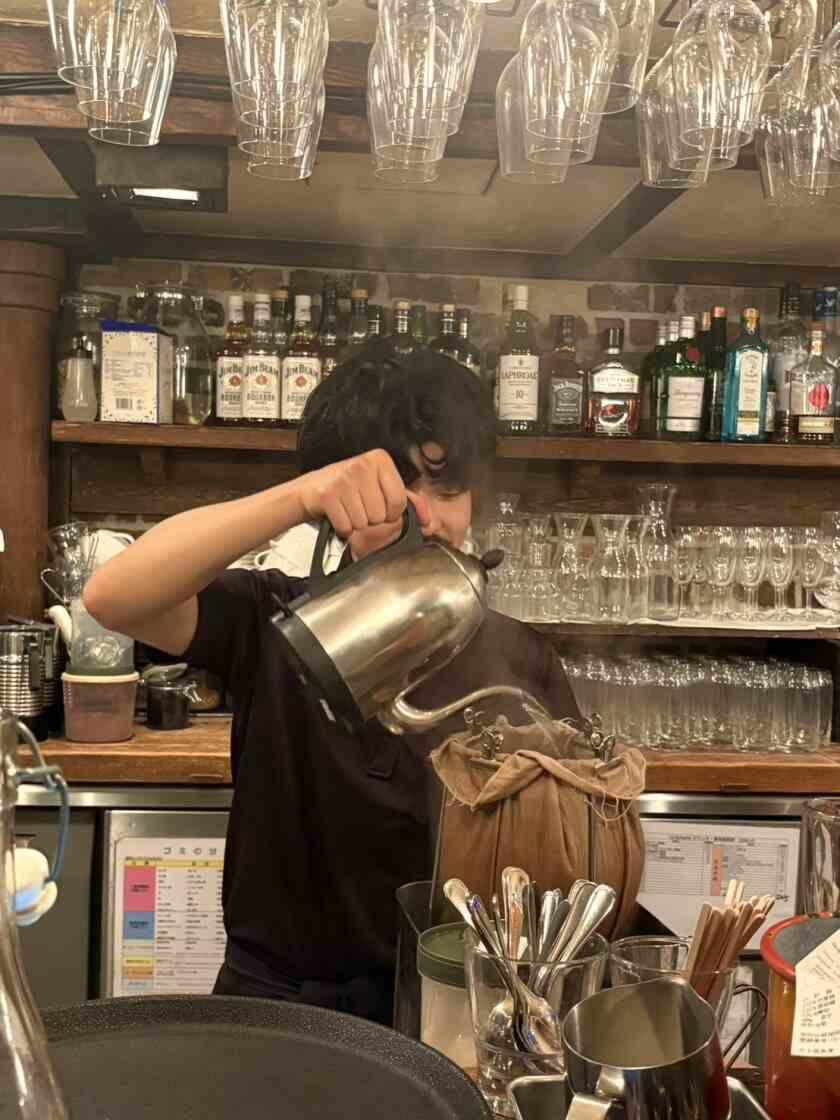 カフェ ラ・ボエム 銀座の制服2