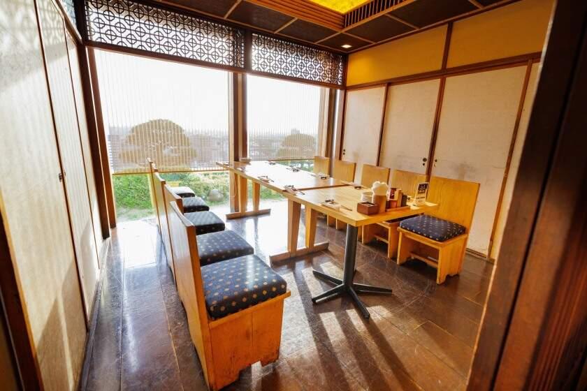 権八 渋谷の制服4