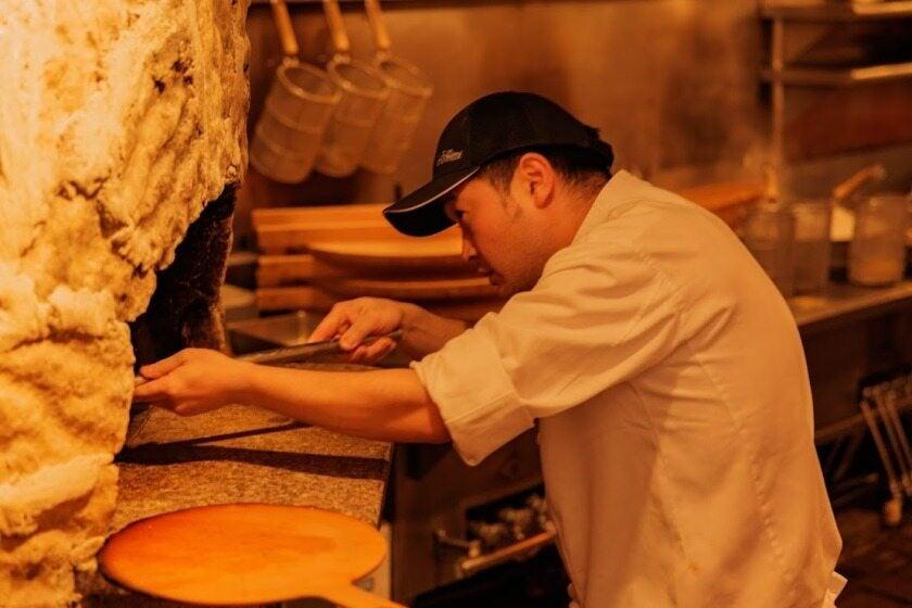 カフェ ラ・ボエム 桜新町の制服3