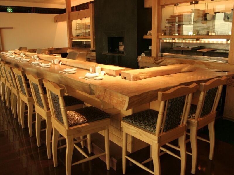 権八 渋谷の制服6