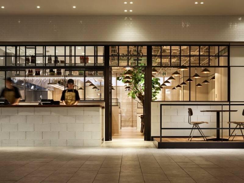 モンスーンカフェ ららぽーと愛知東郷の仕事画像1