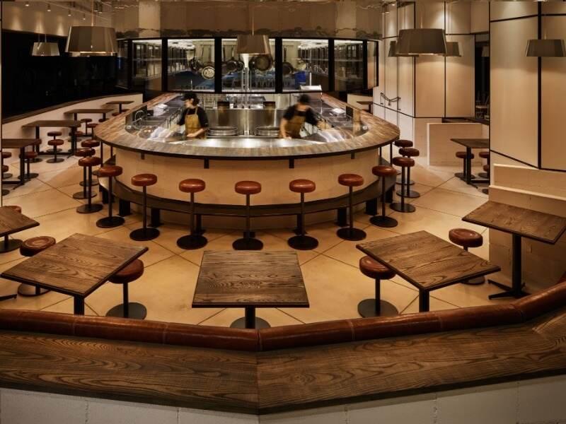 ラ・ボエム パスタフレスカ ららぽーと愛知東郷の制服3