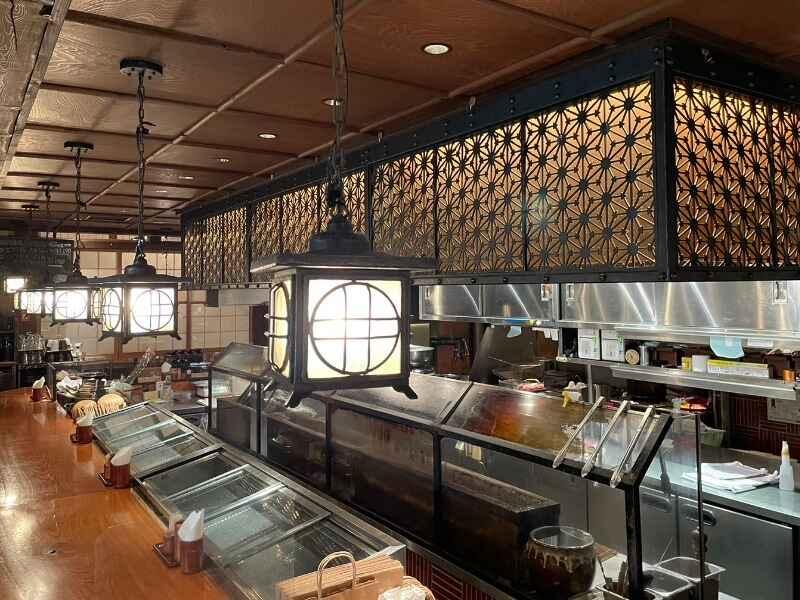 炭焼き権八 あざみ野の制服5