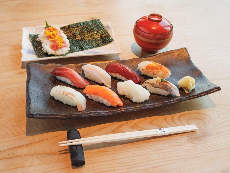 権八 渋谷の制服4