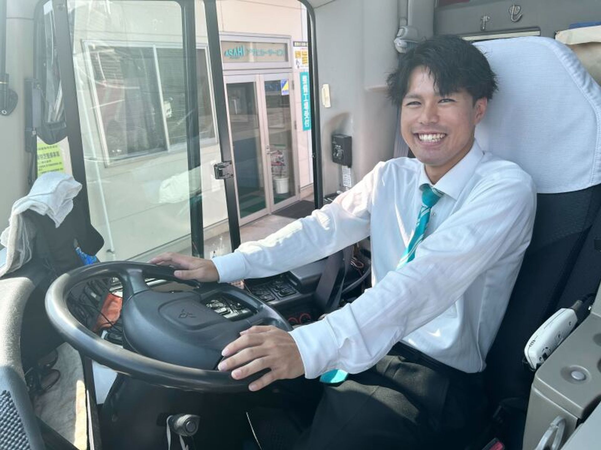 バス運転手のイメージ画像