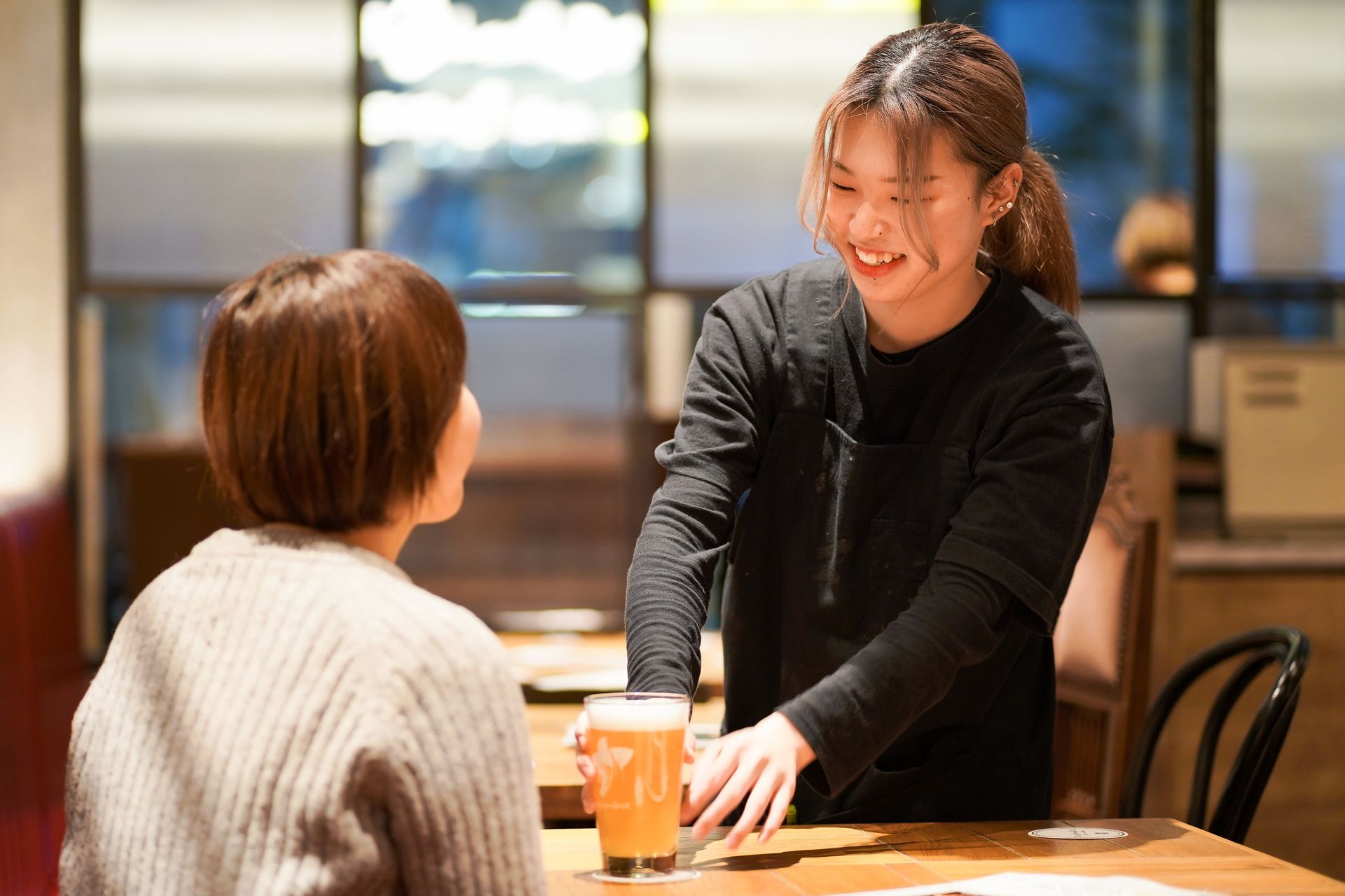 ホールスタッフ(配膳)のイメージ画像